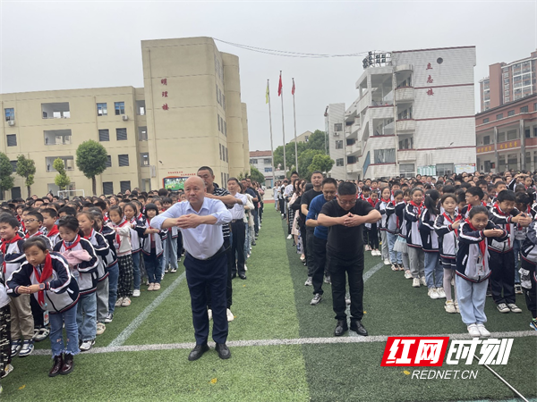 澧县实验小学开展纪念孔子诞辰系列活动