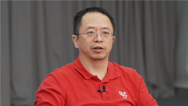 余承东把问界M9送360楼下 周鸿祎：感动 永远支持华为