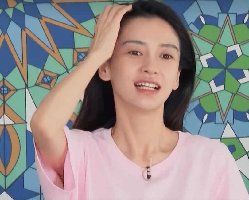 angelababy回归《跑男》创收视率新纪录,英文名字却遭误拼