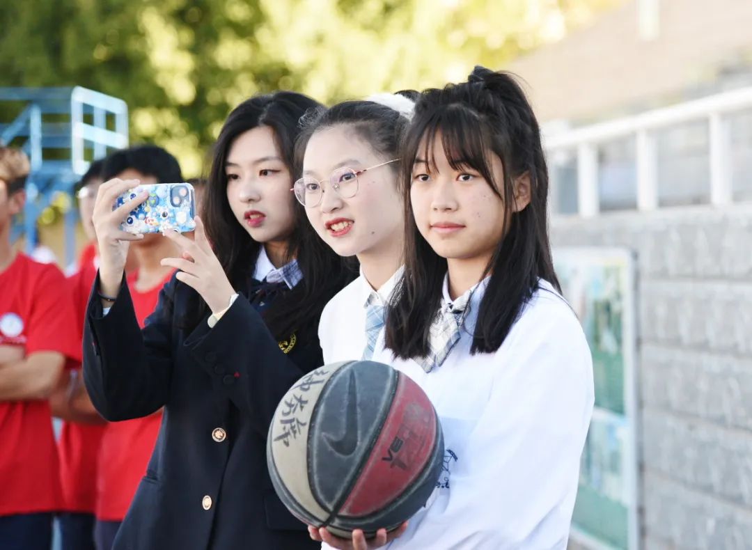 运动季丨昆一中西山学校:体育嘉年华嗨够3天