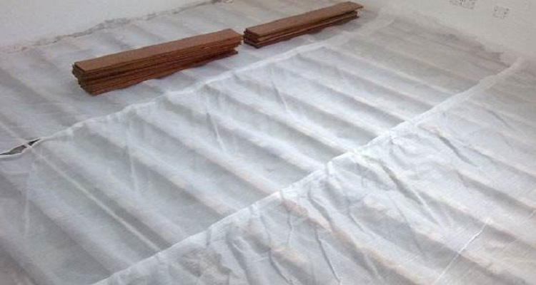 铺木地板防潮膜多厚好