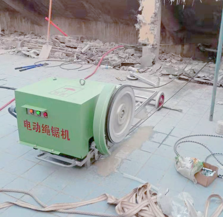 电动绳锯机:静力切割工艺,广泛用于切割各种石材