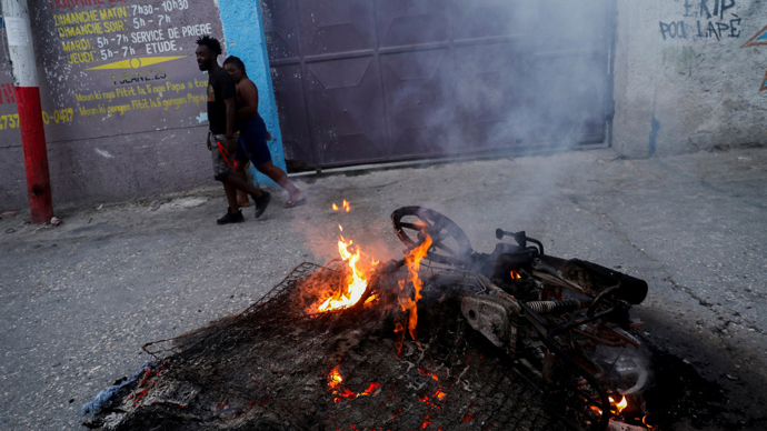 海地局势持续紧张 24名中国公民安全撤离