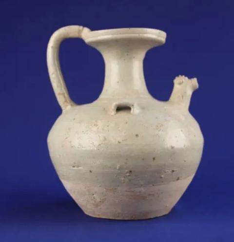 云讲瑰宝 第三十四期 | 东晋青瓷鸡首壶