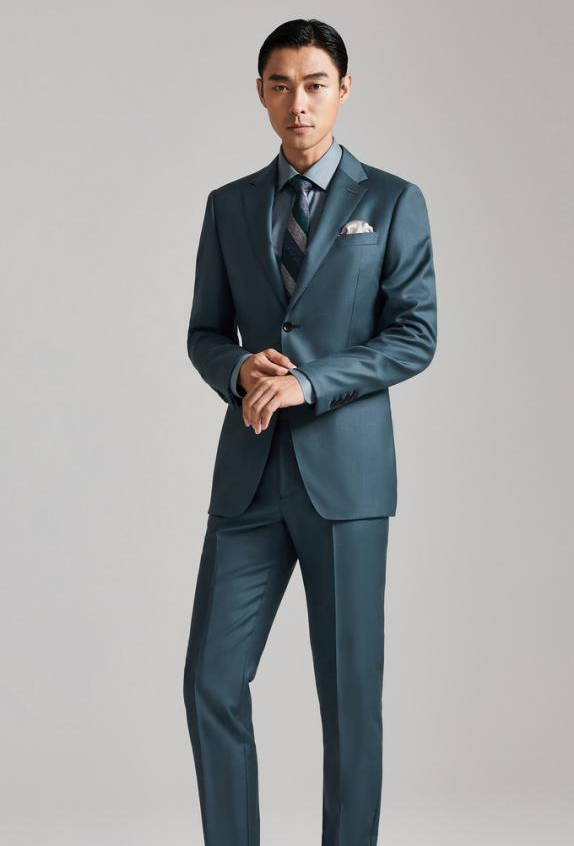 商务男士的最佳选择,衣邦人定制自然弹西装尽显绅士魅力