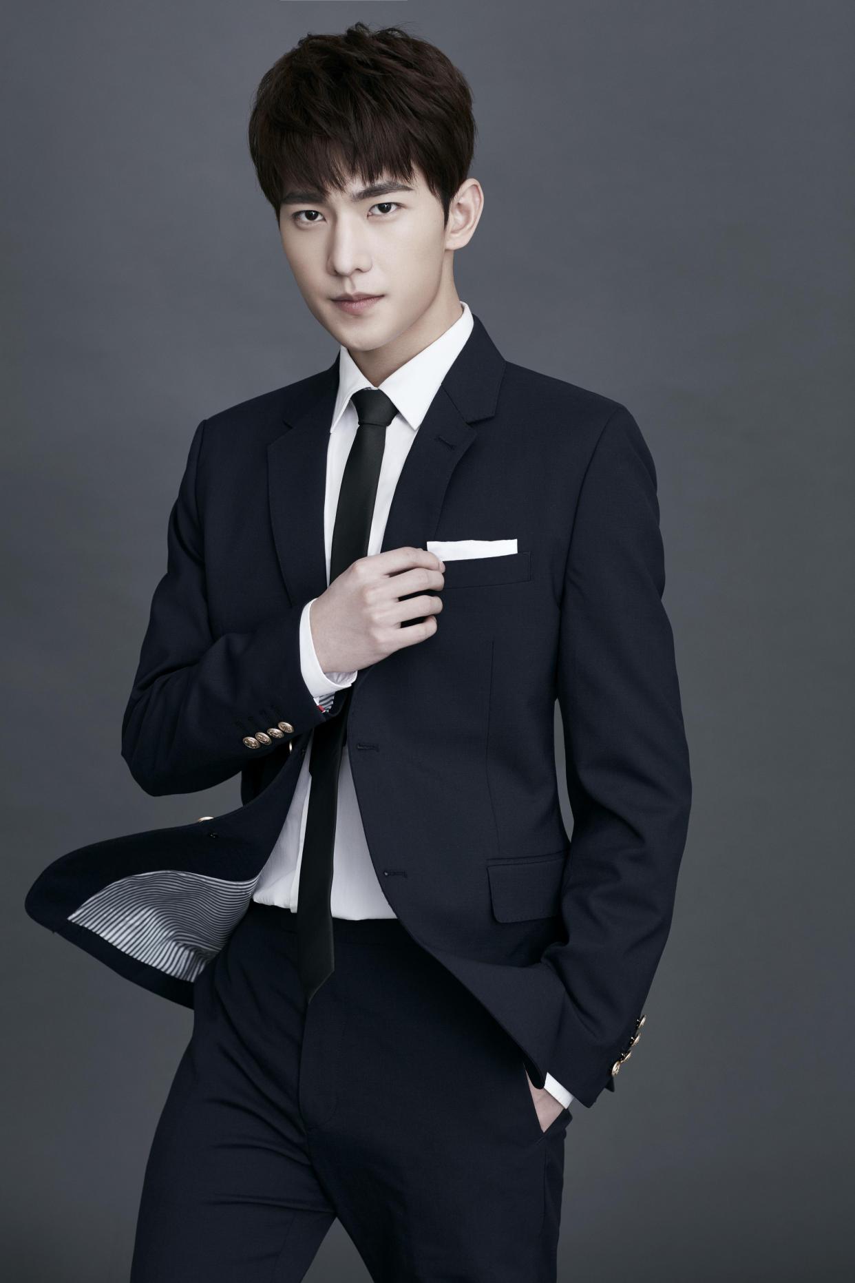 八卦:杨洋的台词功底还是不错的,非常受央妈妈那边的喜欢