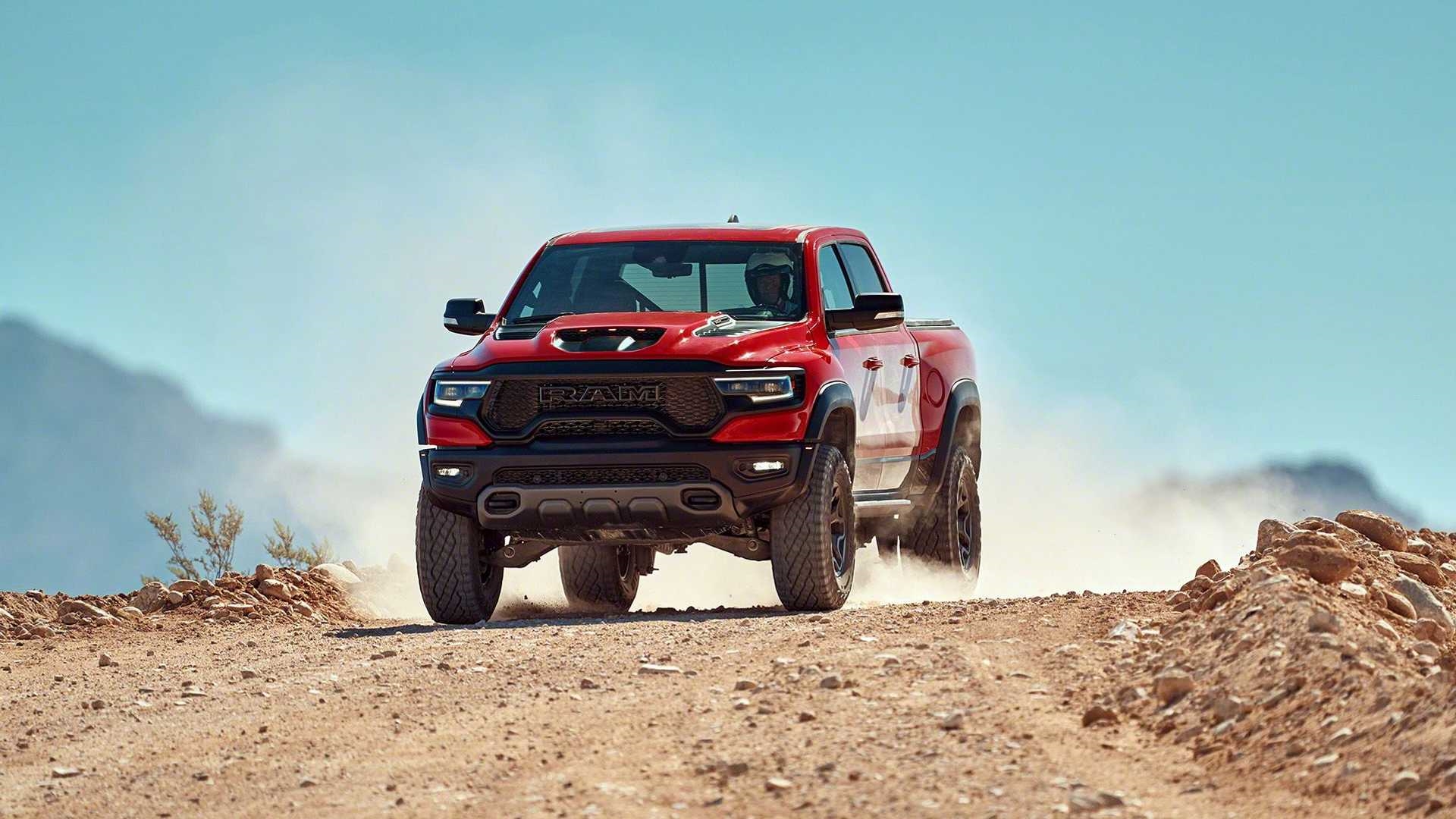 皮卡车钥匙插上怎么拧不动