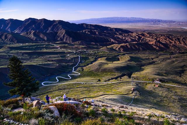 景泰:风光旖旎老虎山