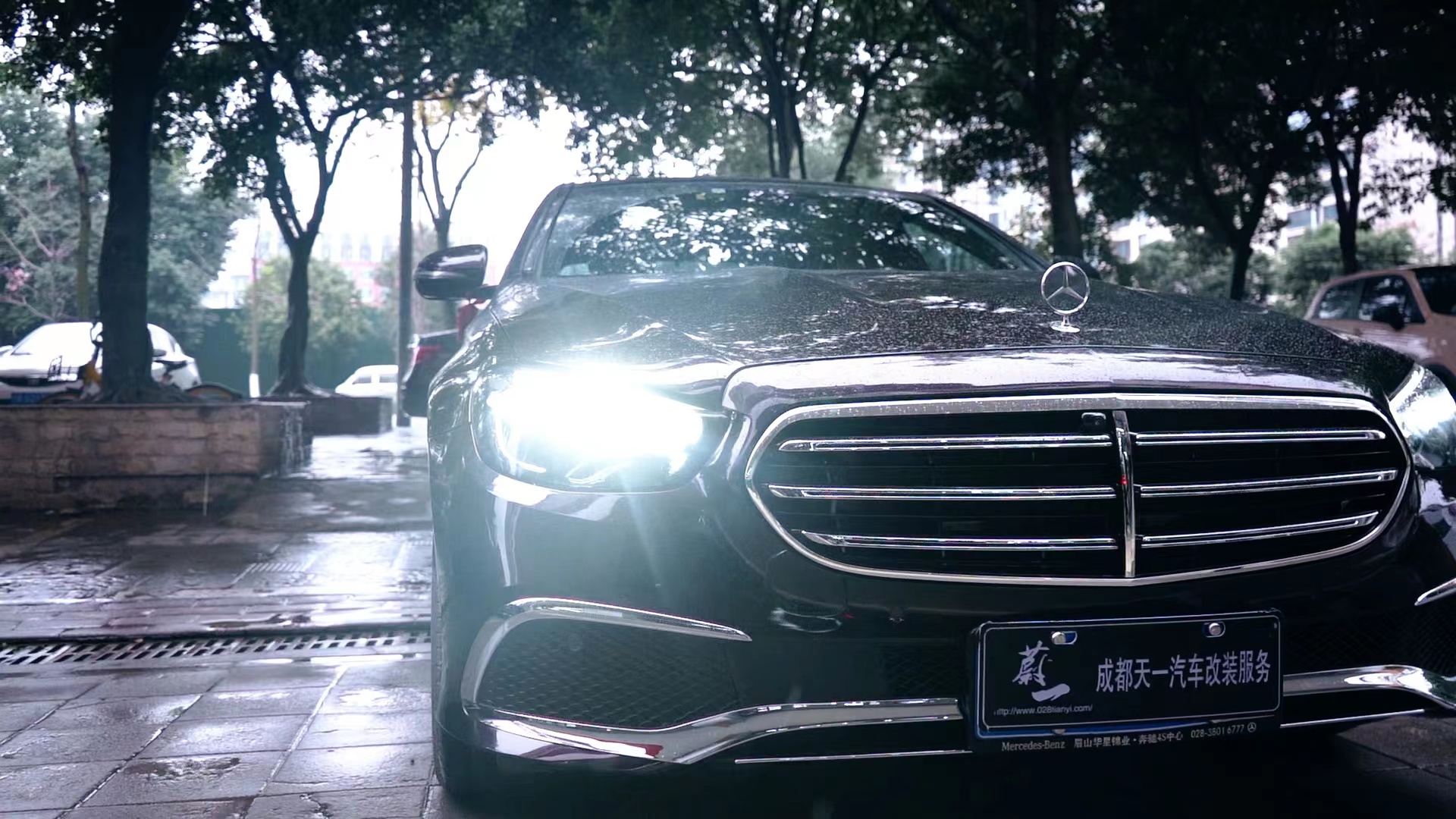 成都重庆奔驰改装-奔驰e300大标升级立标新案例