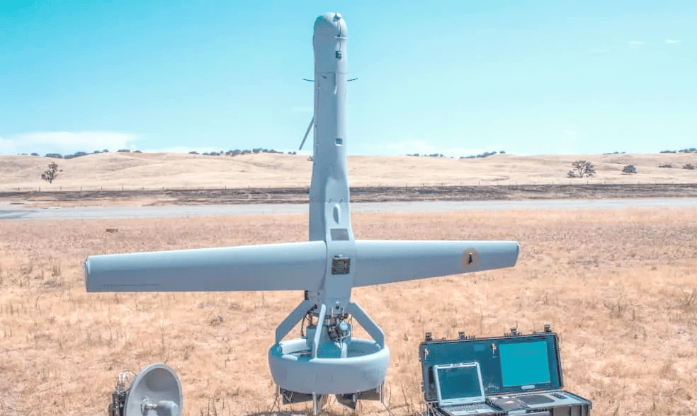 马斯克担忧美国无人机产业,指出其难以制造低成本"蜂群无人机"