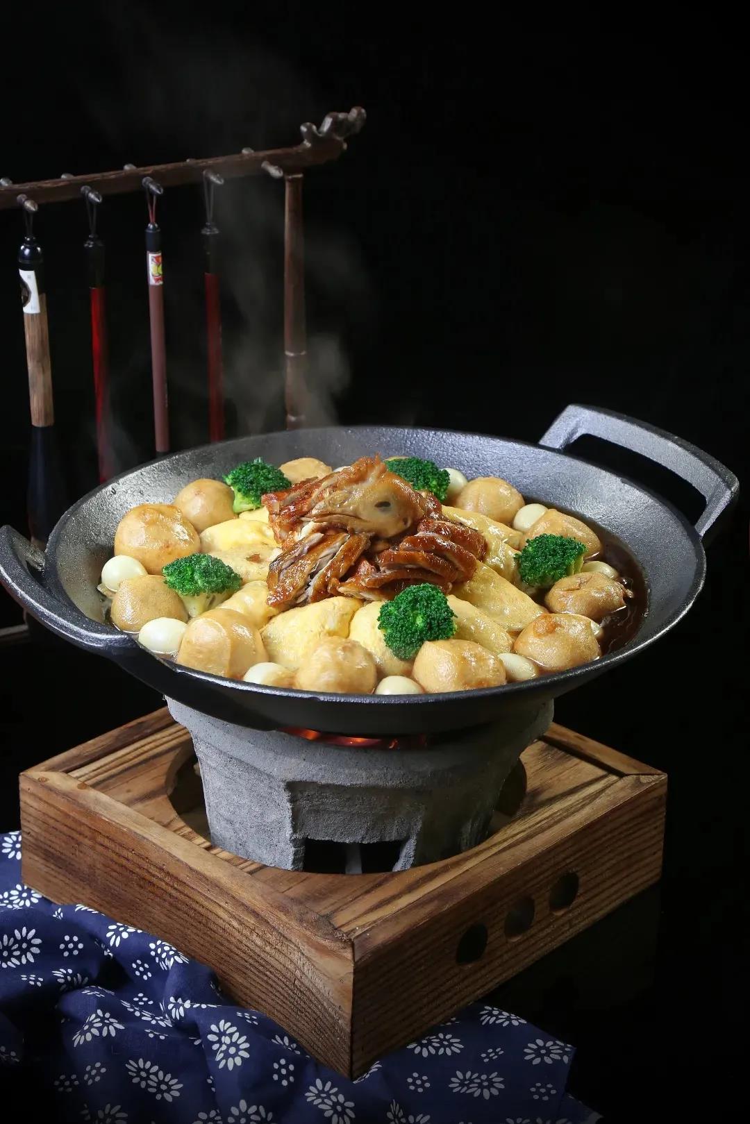 绩溪有座徽菜博物馆,好玩的同时还有好吃的,更有好看的表演!