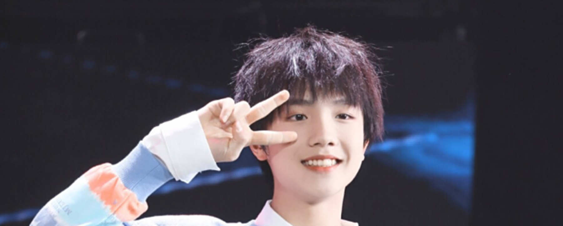 时代峰峻三代成员都有谁?tfboys是几代?