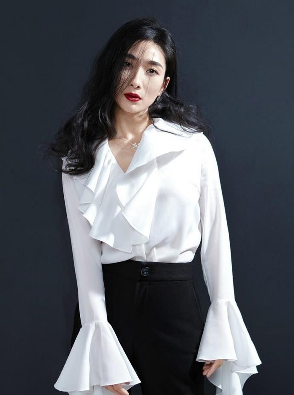 陶昕然时尚大片演绎双面女神