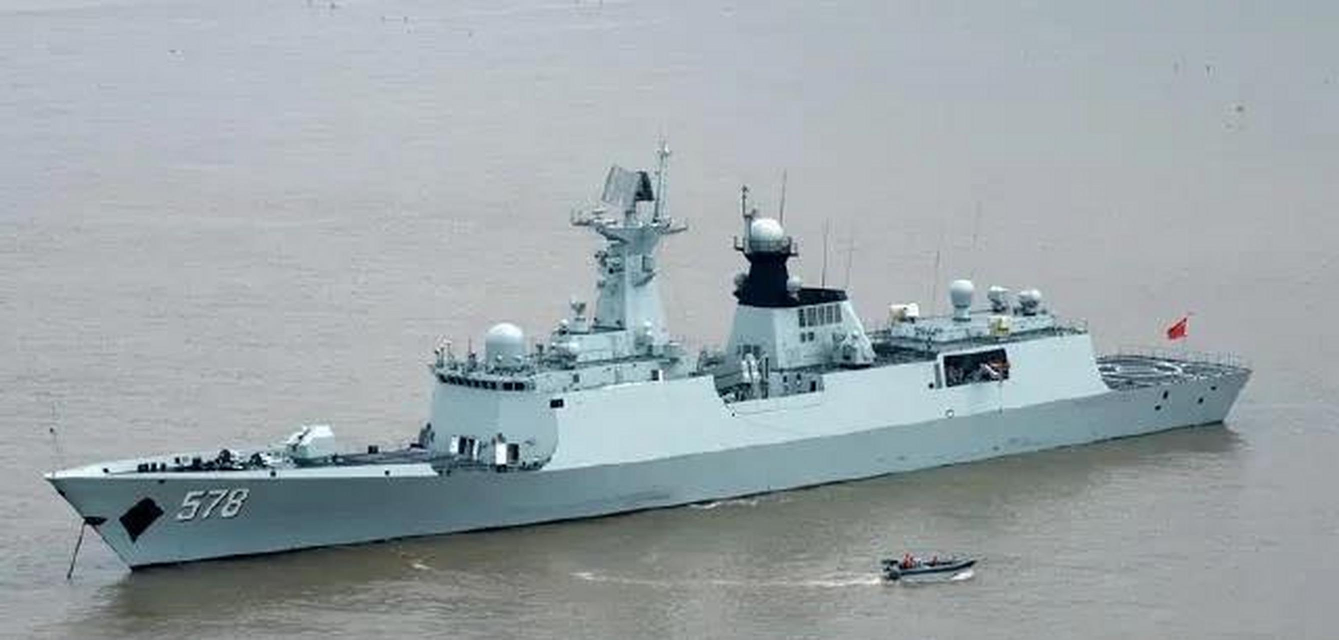 054a通用护卫舰!很快第一批次也要到中期了,会怎么升级?这应该很重要.