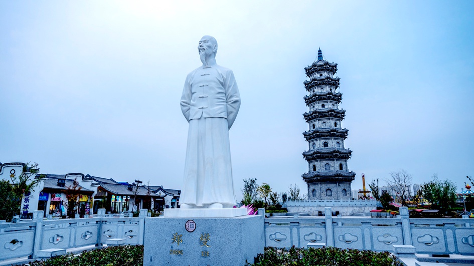 「行走河南·讀懂中國」夜遊範縣板橋古鎮 赴一場光影盛宴