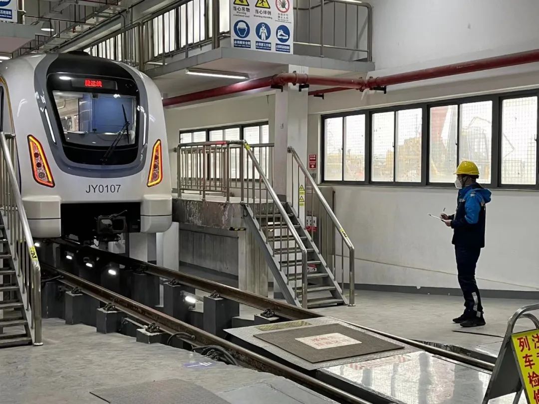 浦東機場首創首推 機場空側捷運運營服務指南發佈