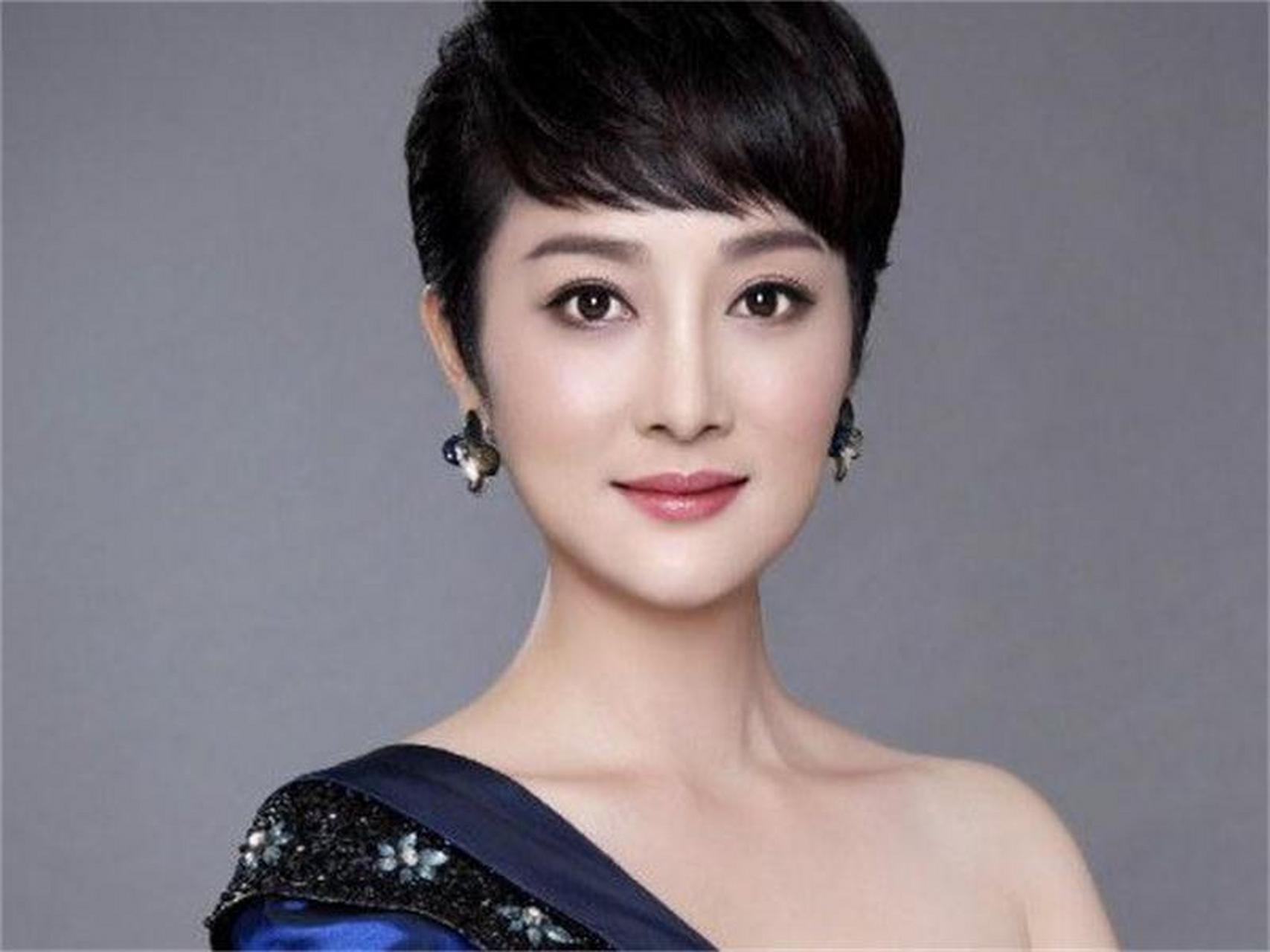 我在享受,享受人生的幸福,享受生活的乐趣,这种享受