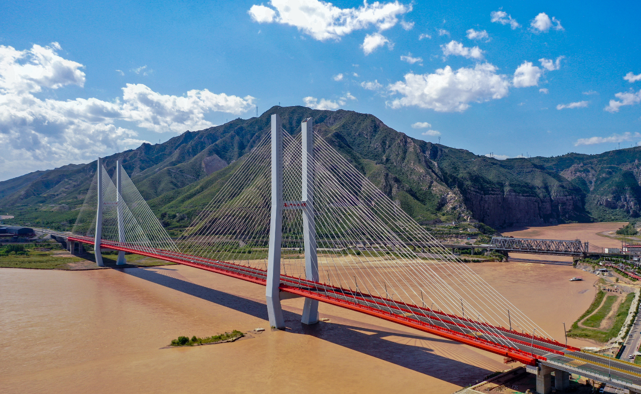 陕西禹门口黄河大桥建成通车