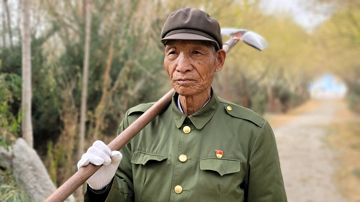 王成帮获第八届全国道德模范提名奖