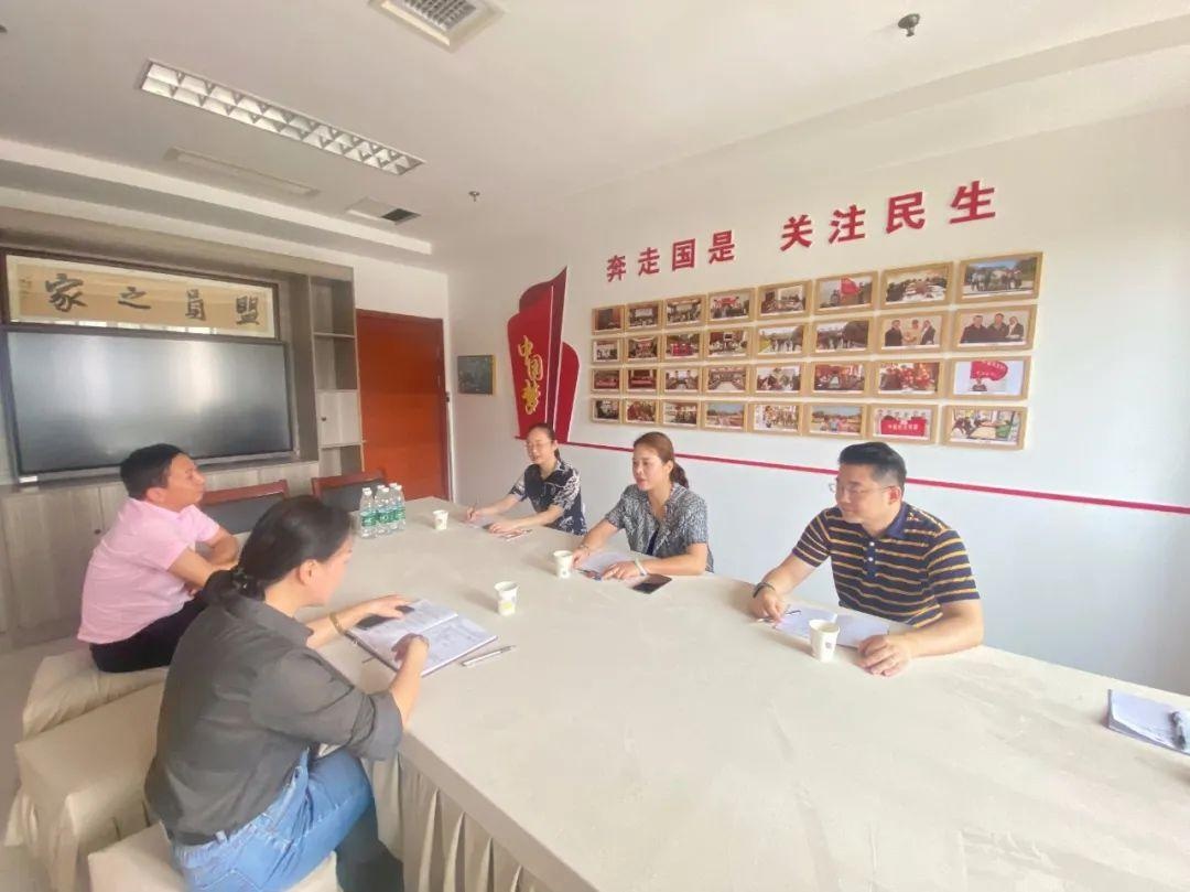濂溪区委常委,统战部部长史岚一行到民盟濂溪区总支走访调研