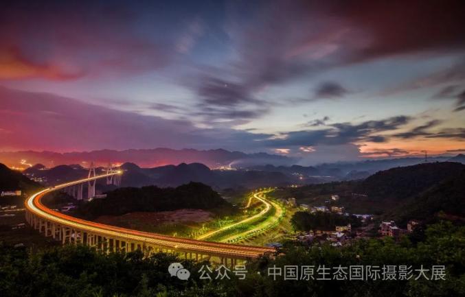 城市光影丨兴义:山水长卷水墨金州