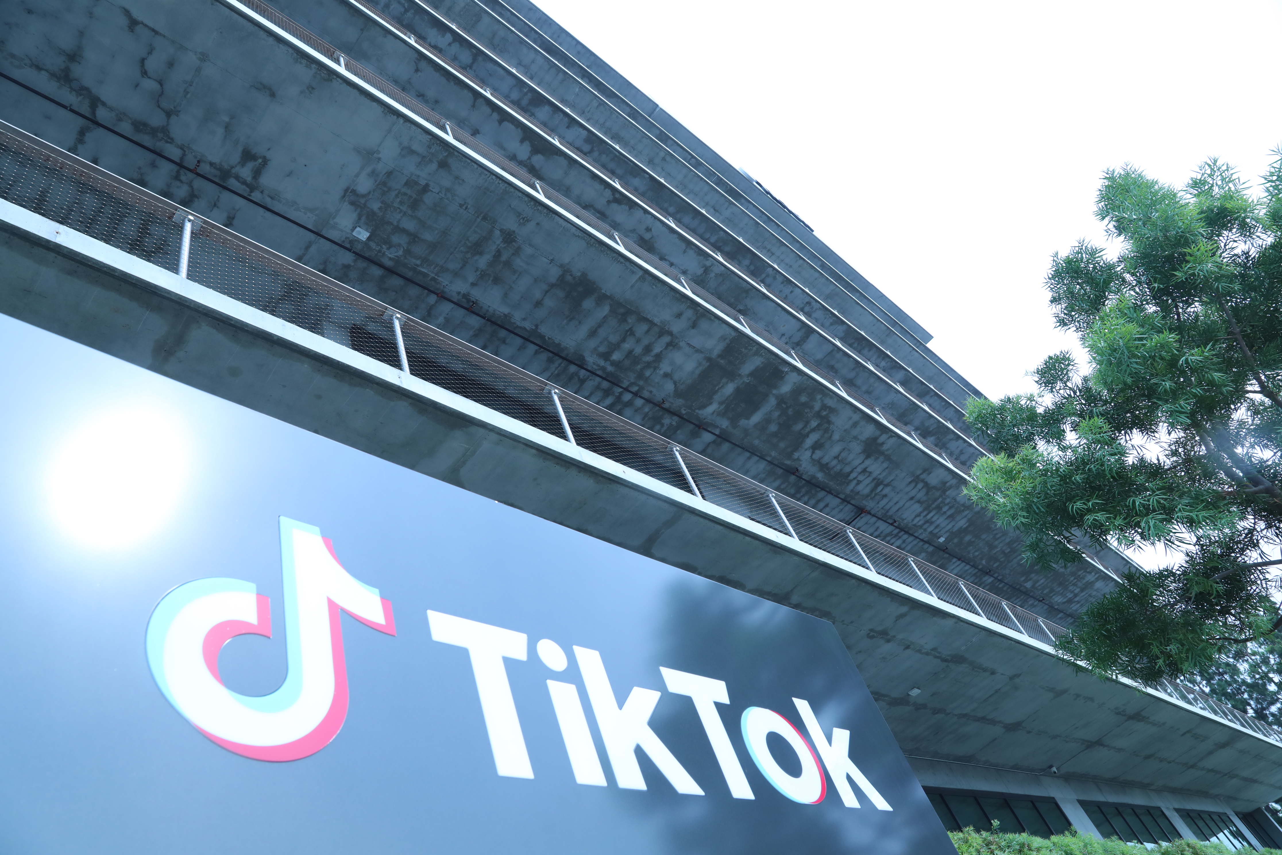TikTok芬兰数据中心扩容150兆瓦,三叶草计划强化欧盟数据安全