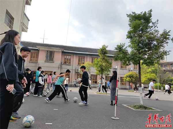 宜章二中:多彩"大课间" 欢乐进校园