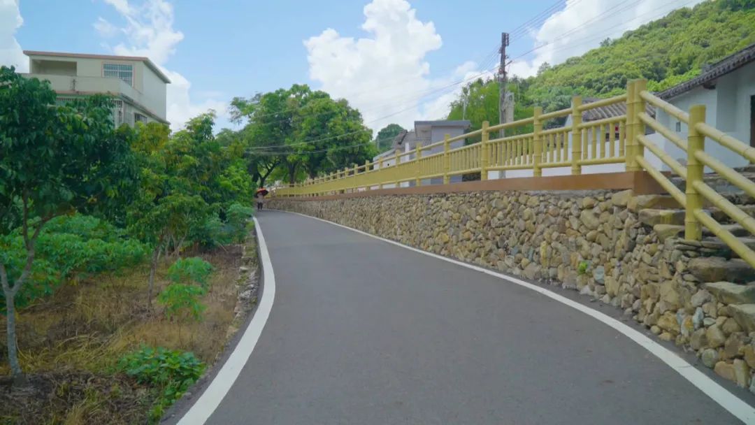 文祠镇石坑村:小山村 大变化