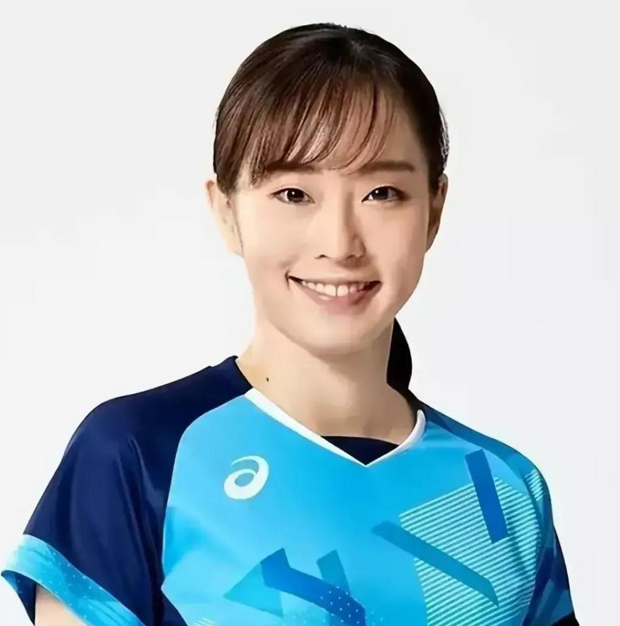 日本17171717名将乒乓球运动员石川佳纯今天宣布退役,真的很