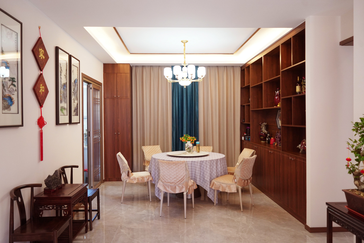 新中式餐厅|乌鲁木齐上善若水装饰案例实景展示