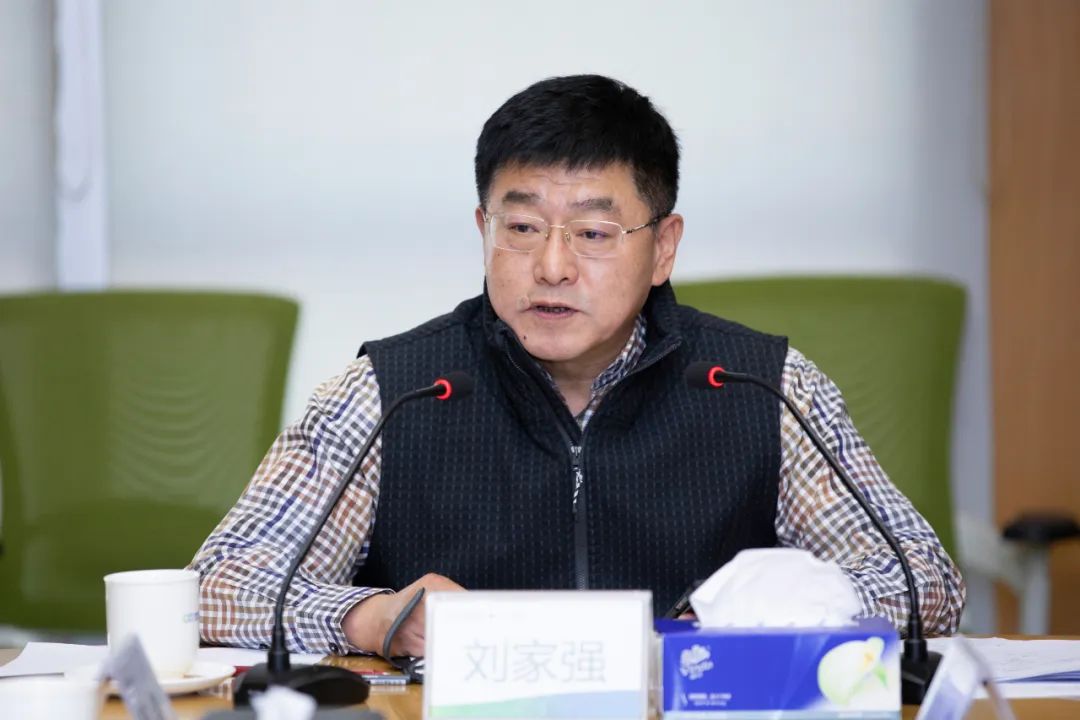 中节能铁汉召开2023年清欠清收工作推动会