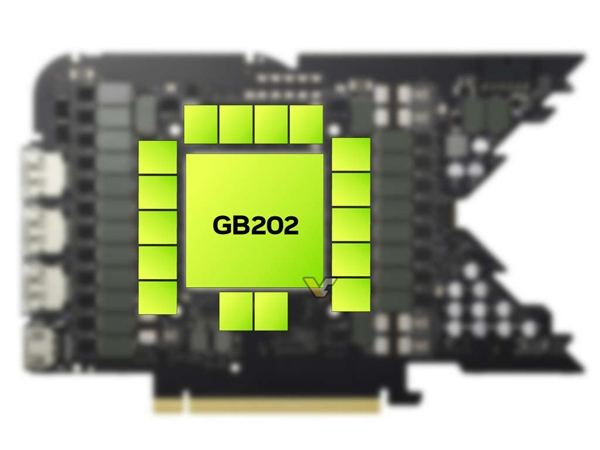 RTX 5090公版太残暴!16颗GDDR7显存密密麻麻 前所未有三层PCB