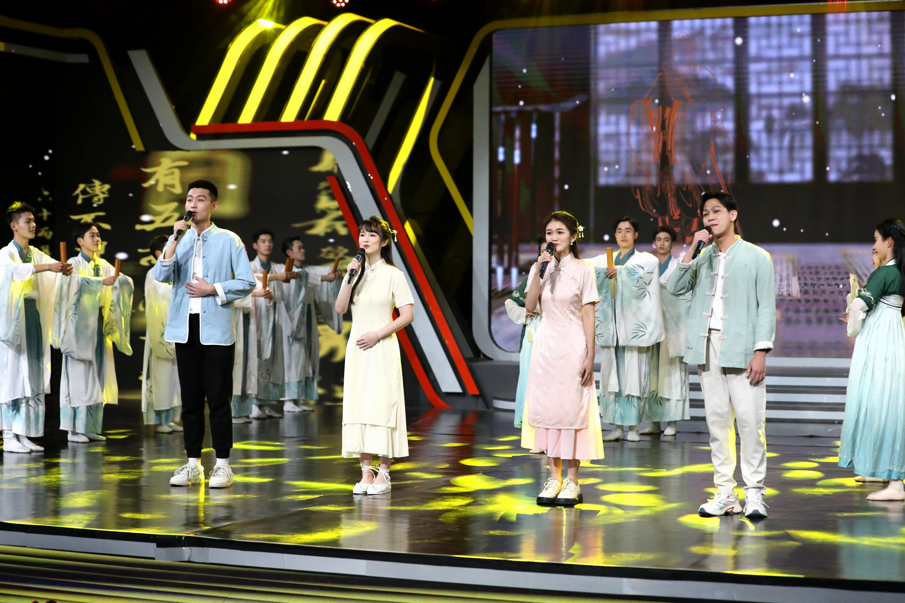 烟台大学外国语学院学子在第二届儒家经典跨语言诵读大会中荣获佳绩