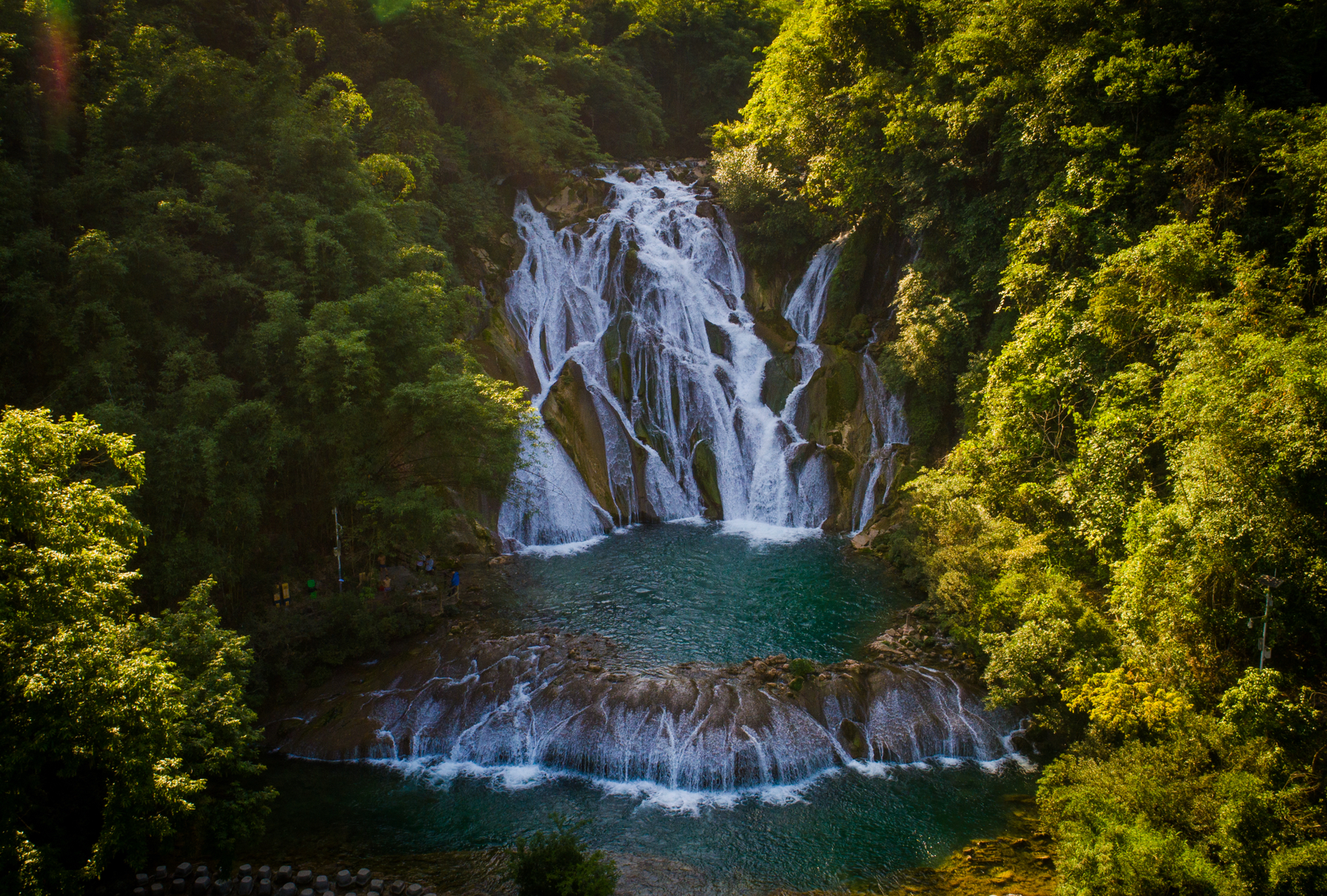 【图集】三伏天,平塘甲茶戏水纳凉好去处