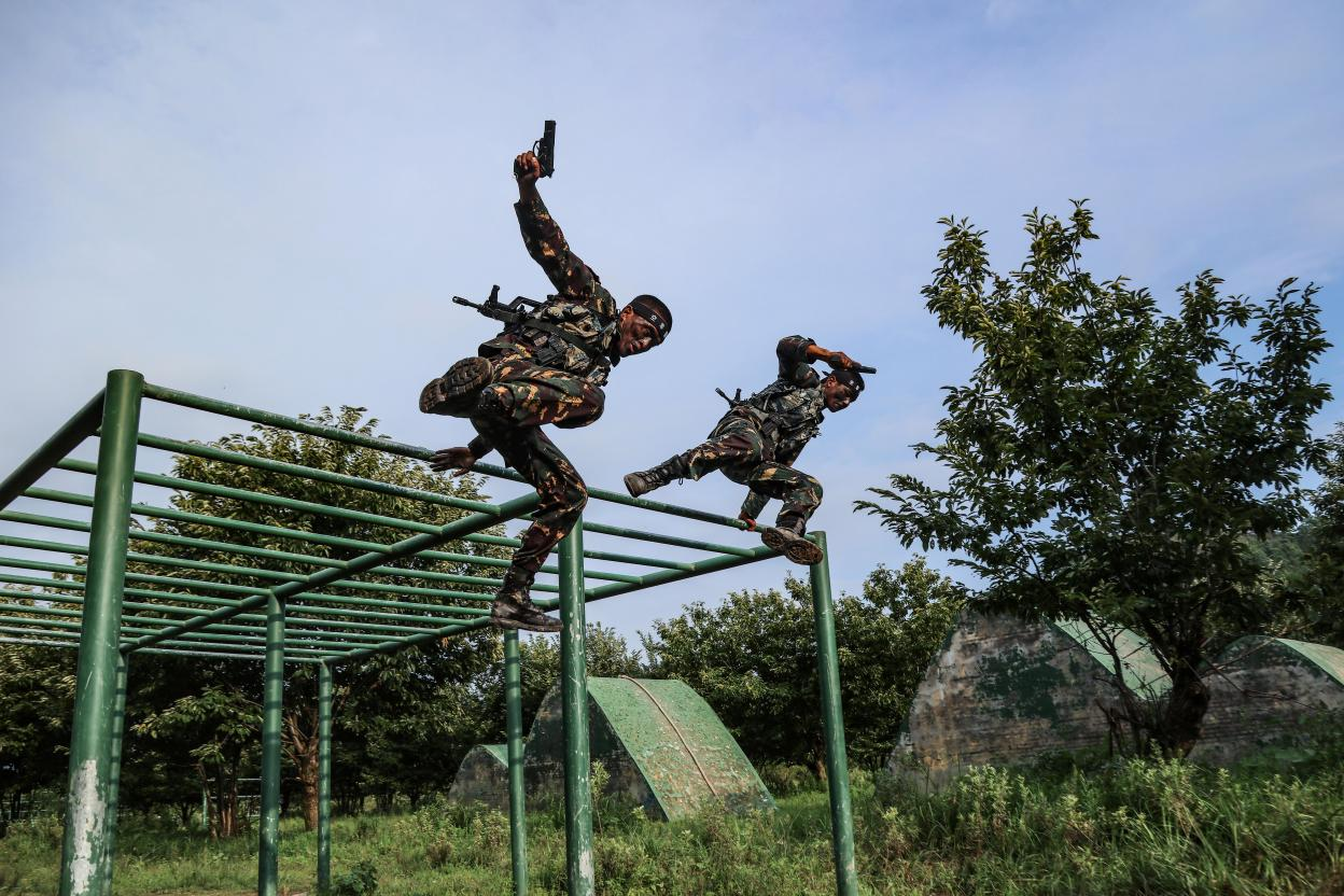 "猎人"出击!多图回眸空军特种作战实战化训练