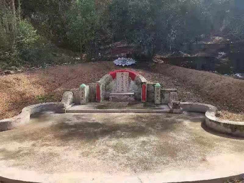 烈士纪念设施整改提升!漳州市诏安县南诏镇真情服务,收到烈属的"礼物"