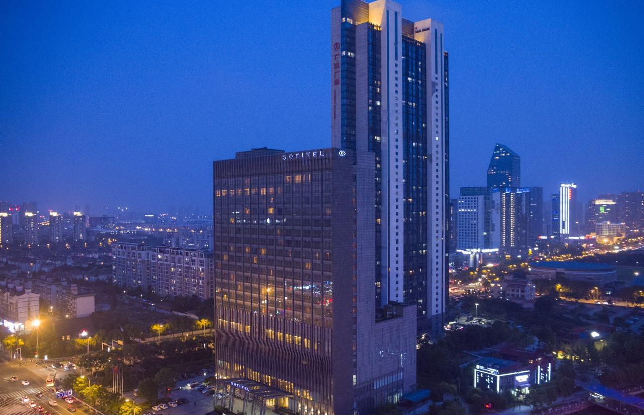 宁波婚礼酒店场地推荐万达索菲特酒店