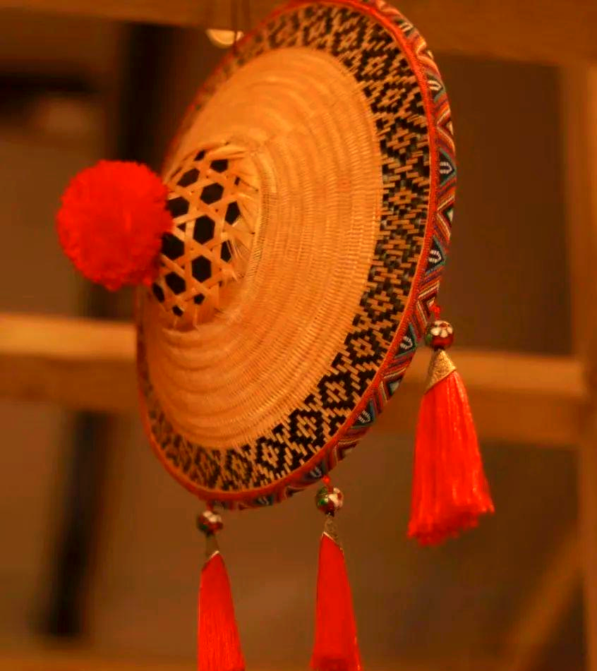 毛南族非遗技艺:花竹帽的编织与传承