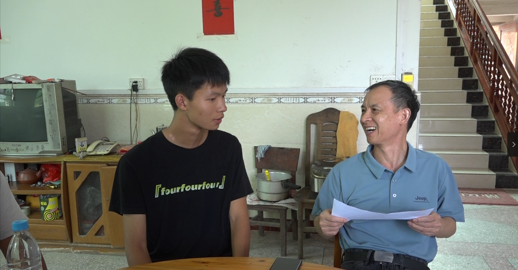 江永:廖树清走访慰问高考优秀学子