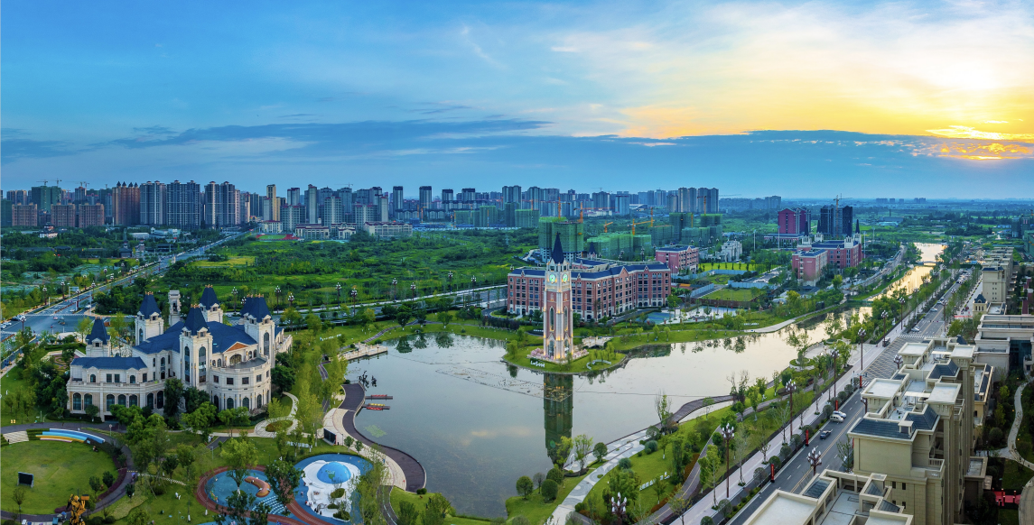 打造教育产业典范,新鸥鹏集团荣登中国企业500强