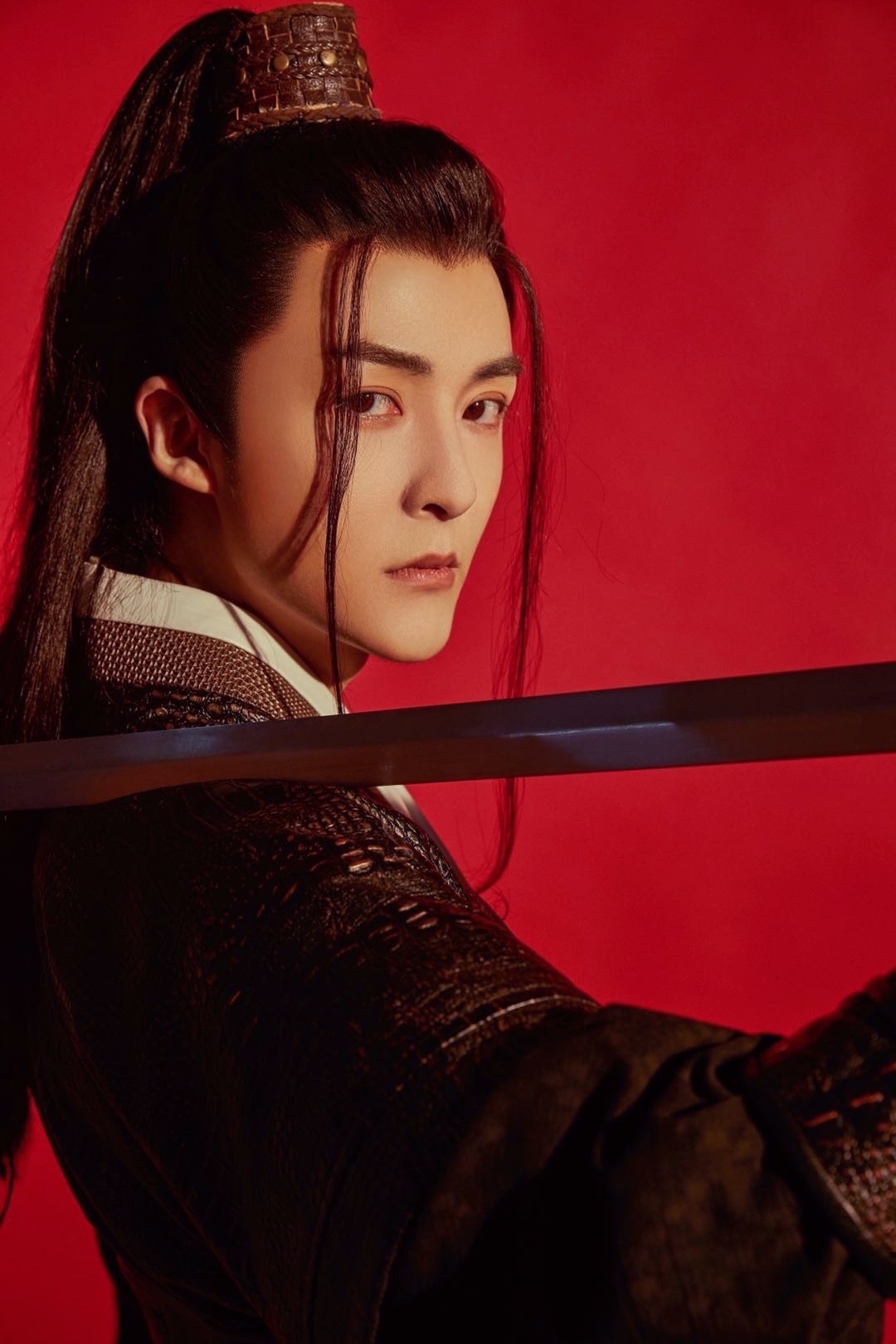 管栎汉服写真有点帅,风格多变判若两人,粉丝:我嫁哪个?