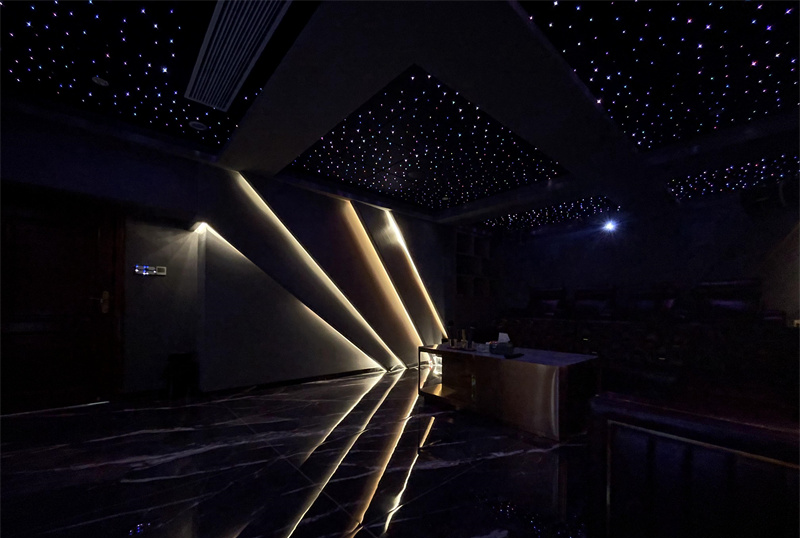 郑州中音:郑州布艺吸音板墙咔星空顶影音室装修效果