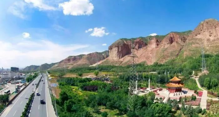 z917列车沿途风景