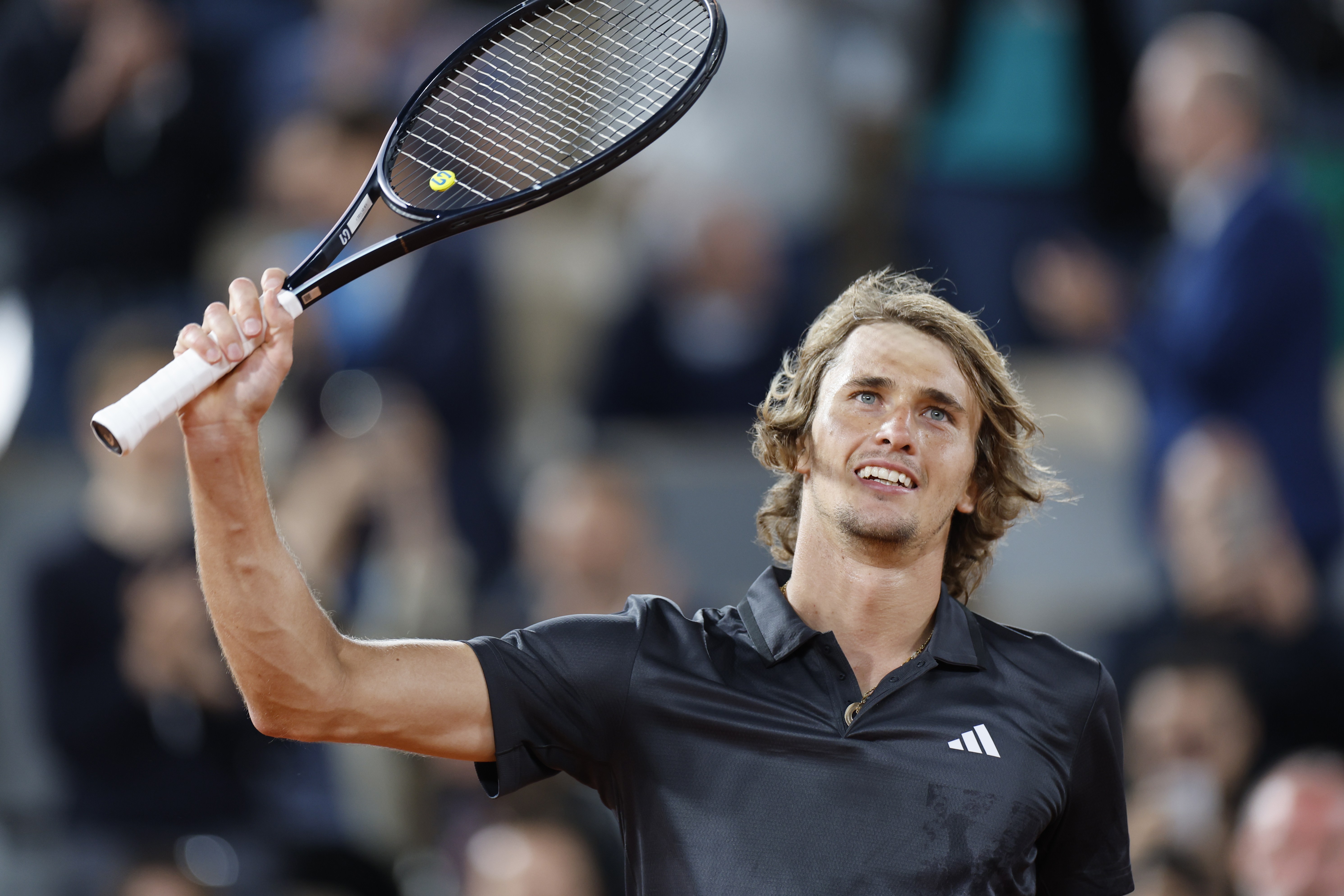 网球——法网:兹维列夫晋级