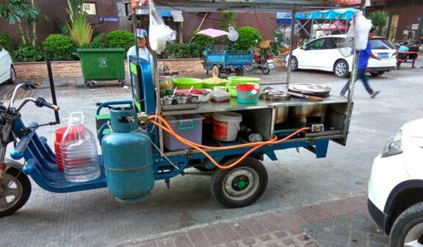 摆摊的车子在哪里买