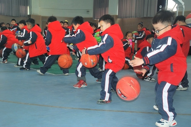 萧江镇实验小学开展期末项目学评活动