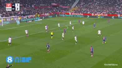 莱万垫射破门巴尔加斯扳平比分_西甲-巴萨3-1紧追皇马 莱万替补建功_西甲第23轮巴萨客客场挑战塞维利亚