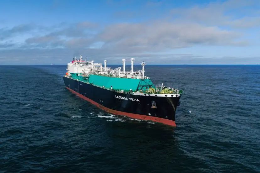 上海天然气保供再添新成员沪东中华建造的又一艘8万立方米lng船命名