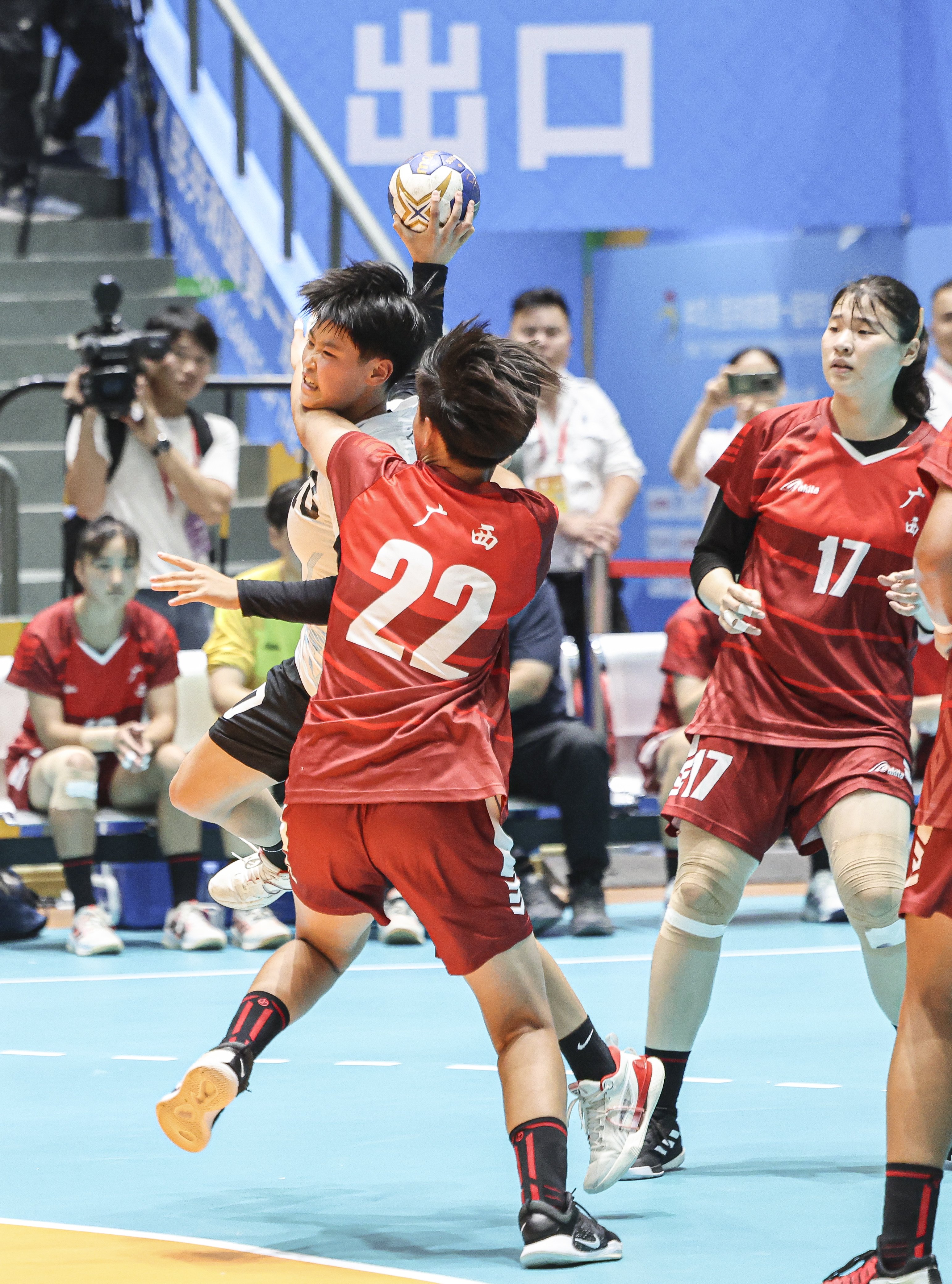 手球——第一届学青会女子公开组比赛开赛