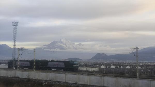 ���˷���·��������������·�����������ж��ѣ�